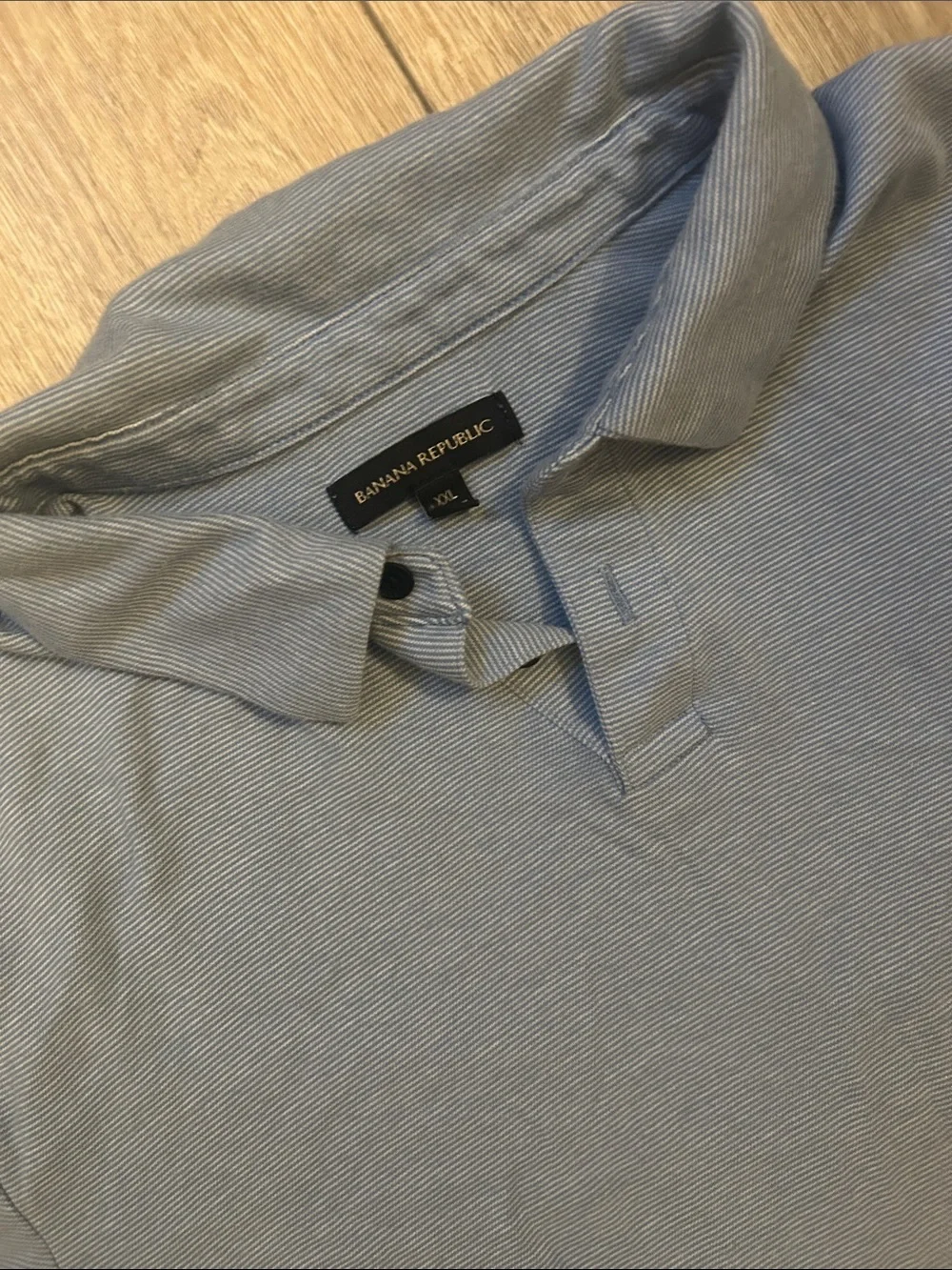 Banana Republic Men's Light Blue Polo Shirt